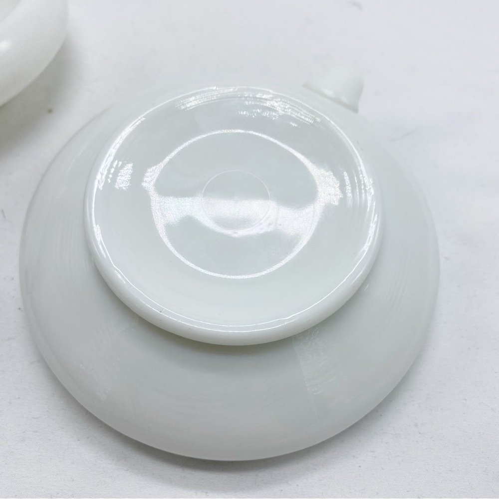 Fenton Vintage Milk Glass Chamber Candlestick Holders Finger Loop Set of 2 - Picture 7 of 9